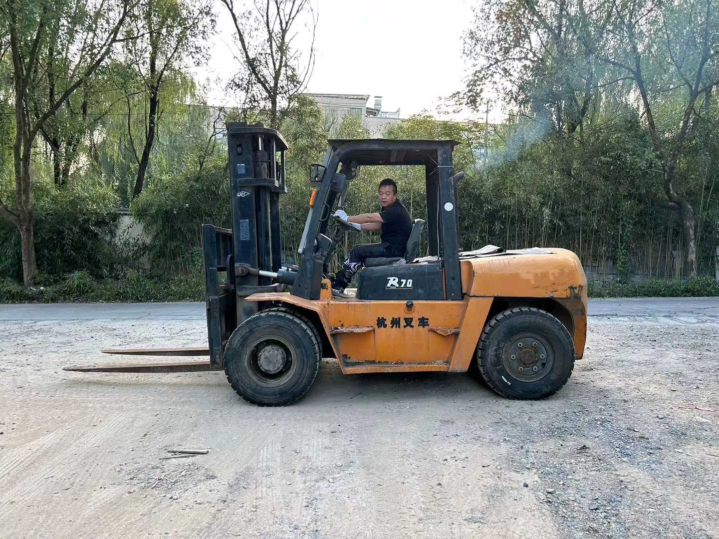 浙江杭州二手杭叉R系列7吨2015款升高3米柴油叉车