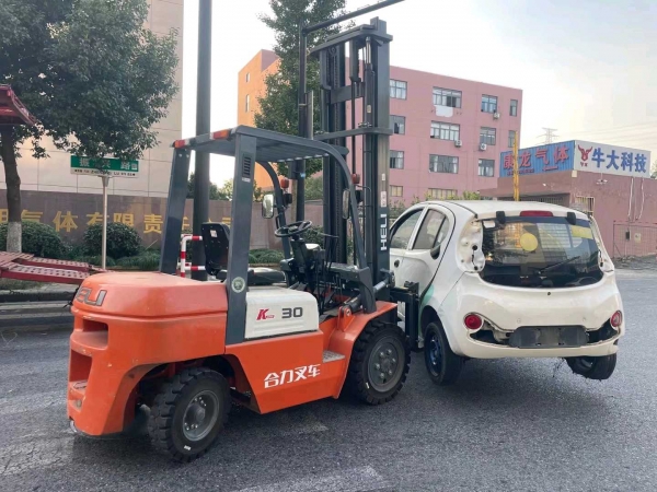 北京合力3.5吨柴油车出租【价格 价格一览表 多少钱一个月】