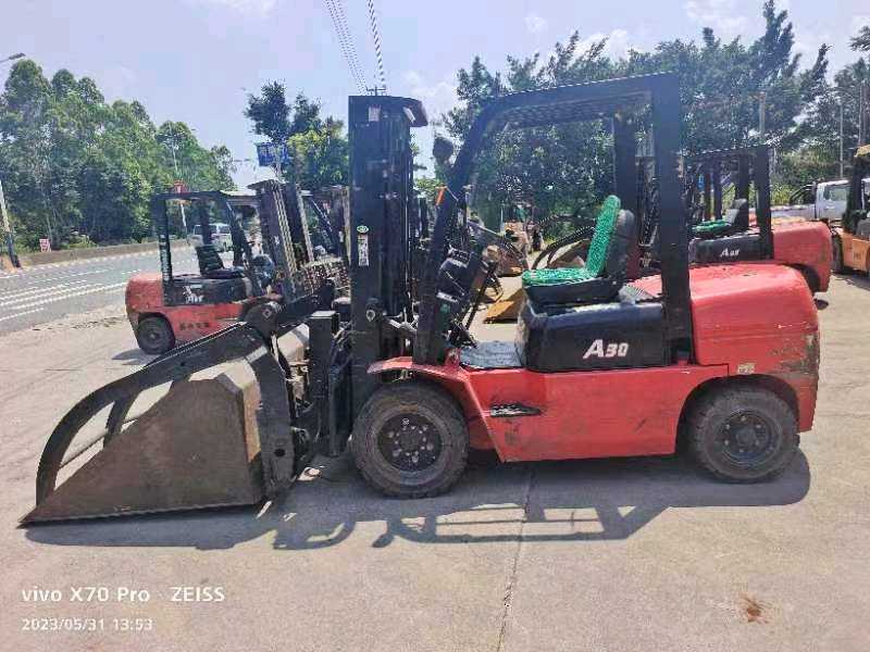 北京杭叉3吨柴油车出租【价格 价格一览表 多少钱一个月】