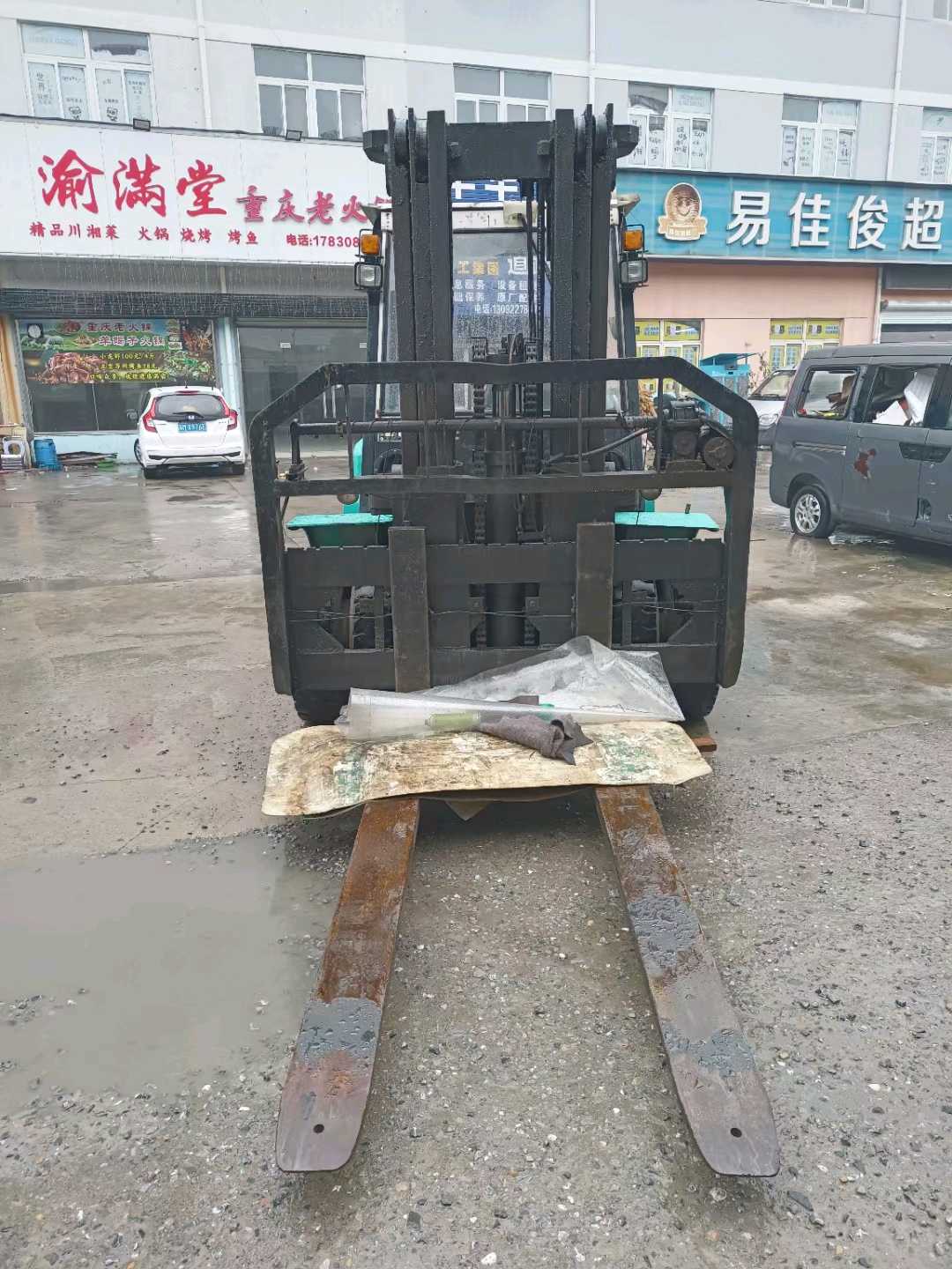 江苏泰州二手其他无7吨2014款升高4.35米柴油叉车