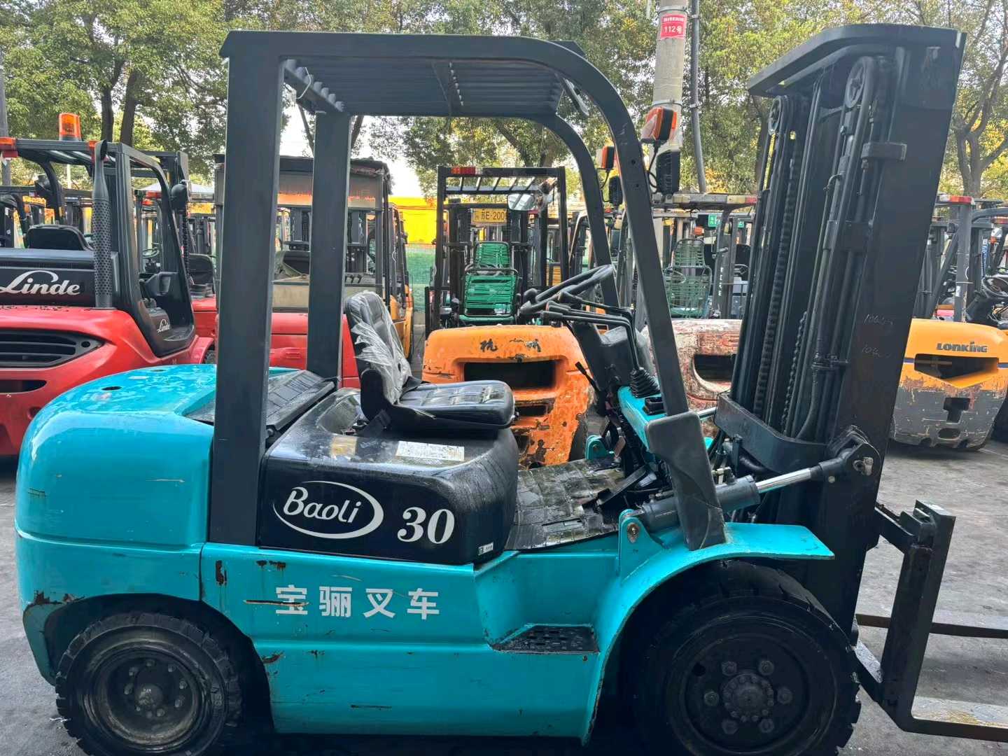 上海二手宝骊金品系列3吨2015款升高4.5米柴油叉车