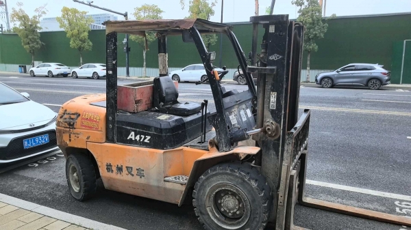 北京二手杭叉4.7吨柴油车出租