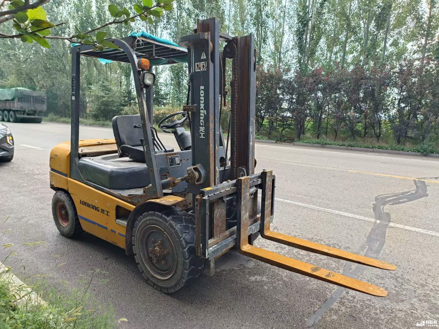 龙工柴油车3.0吨